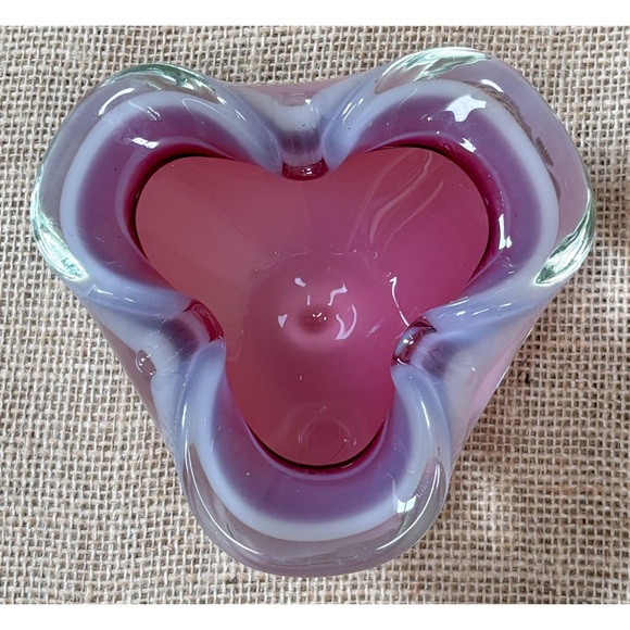 Vintage Pink Opaline Cased Glass Ashtray Trinket Dish Bowl Mid Century Modern - Picture 1 of 6